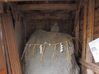 仲町仏足石６  左舎利塔、右仏手華判