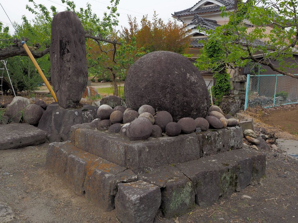 丸石道祖神 k*k様 B 珍品 古神道 丸石神 原石 宗教研究家