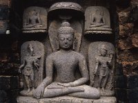 RATNAG032  触地印如来坐像、脇侍蓮華手菩薩と金剛手菩薩