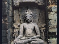 RATNAG034  触地印如来坐像、脇侍蓮華手菩薩、金剛手菩薩　