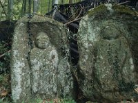 千燈石仏005