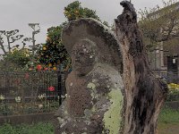 霧島寺跡石塔石仏群途中の田の神