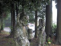 今坊権現の仁王像３