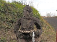 瀬芽諏訪神社石造仁王像３