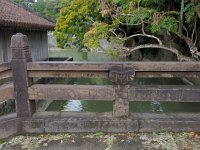 P2091753  天女橋1502年に作られ、蓮の実が彫刻されている。