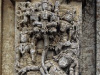 BHUTE023  アナンタ龍の上に横たわるヴィシュヌ