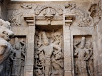 DSC 0110  ヴィーラバドラ、ヴィシュヌ、ブラフマー ８世紀初め