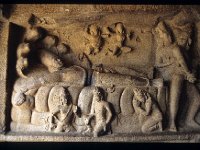 MAHISHA008  アナンタ龍の上に横たわるヴィシュヌ 7世紀中頃