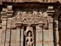 AA1 0587  リンガから姿を現すシヴァ